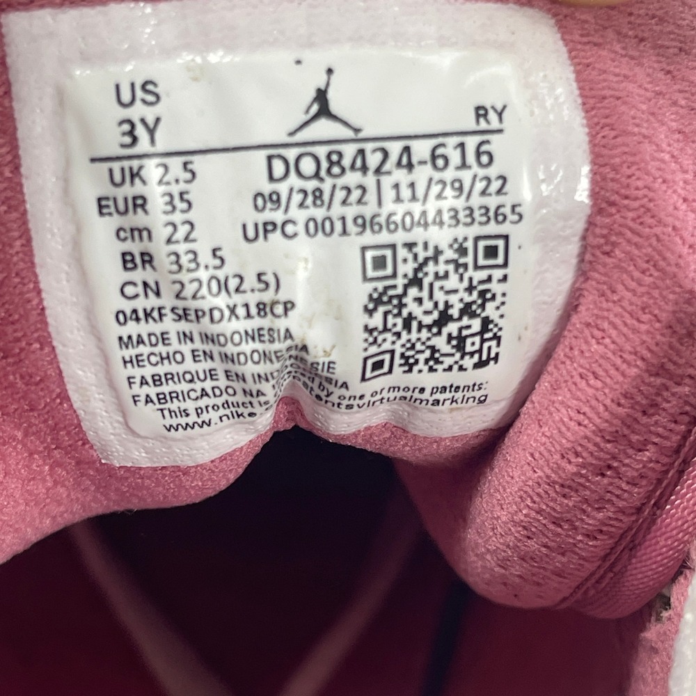 Nike Air Jordan 1 Shoes Kids 3Y Mid Valentines Day Sneakers DQ8424-616 - Picture 10 of 10